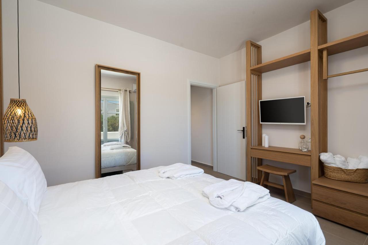 New Villa Katerina Collection Megalochori  Extérieur photo