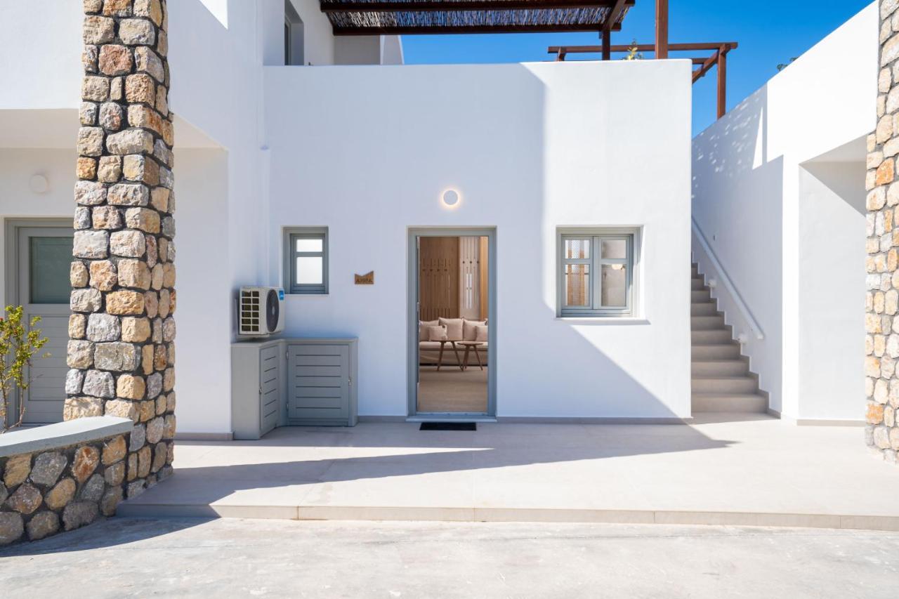 New Villa Katerina Collection Megalochori  Extérieur photo